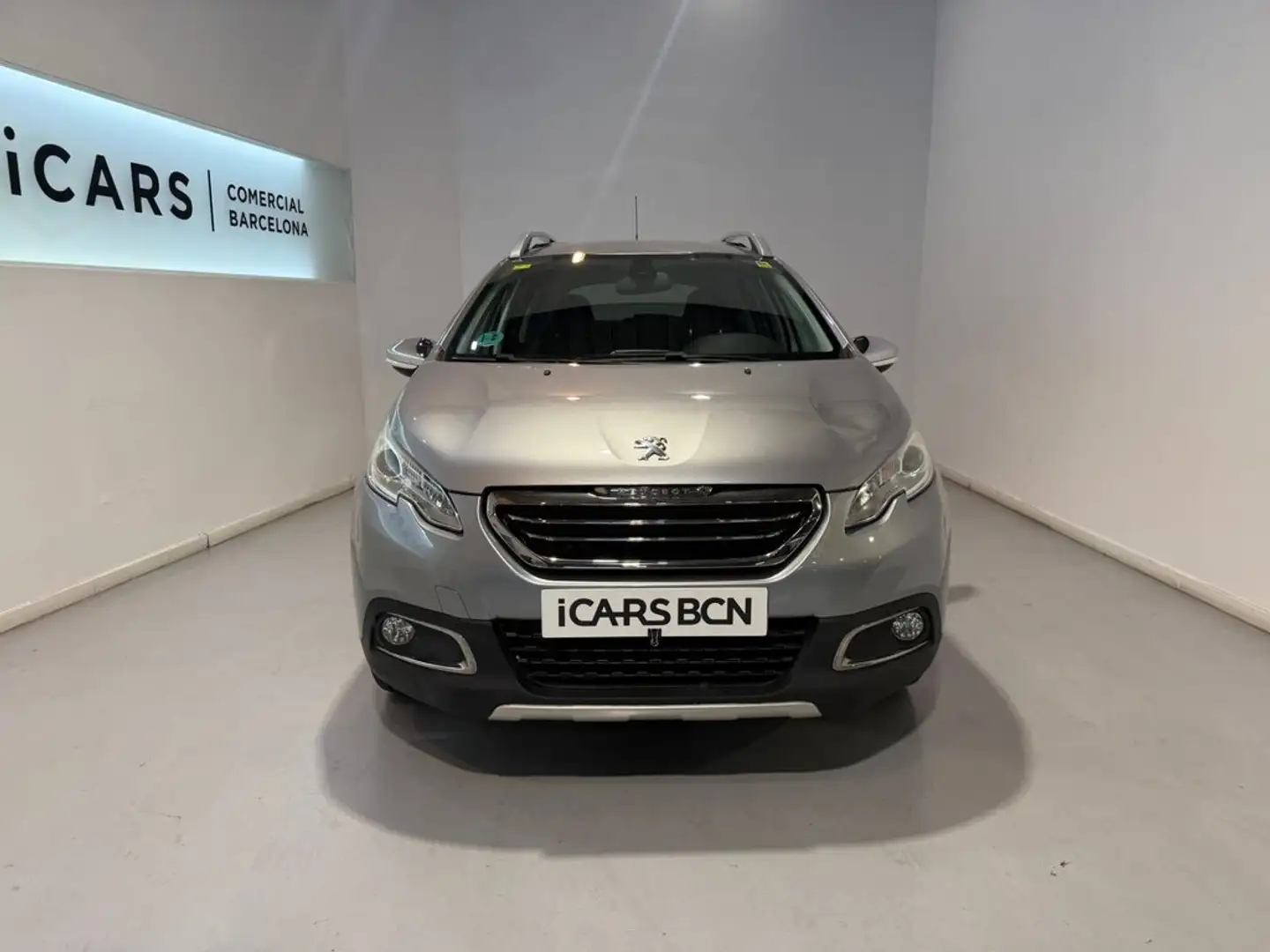 Peugeot 2008 1.6 BlueHDI Allure 100 Gris - 2