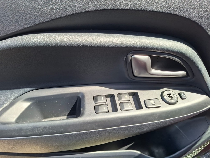 Kia Rio 1.2 CVVT SUPER PACK AIRCO LMV PDC CARPLAY — photo 11