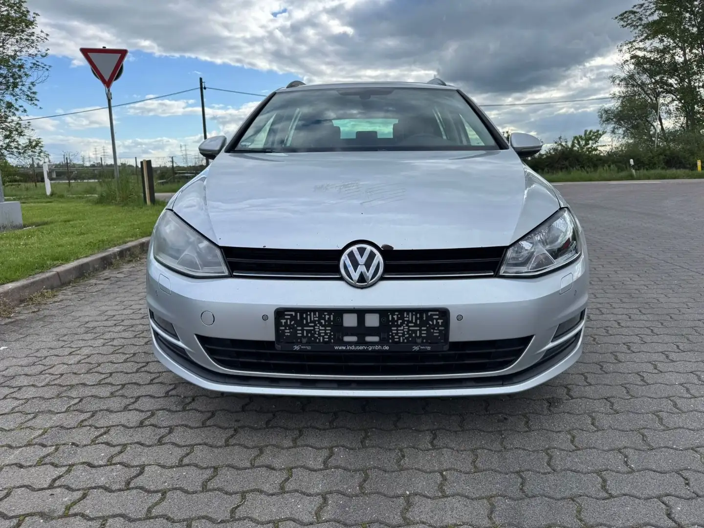 Volkswagen Golf VII Variant Comfortline BMT Argent - 2