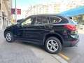 BMW X1 xDrive 18dA Zwart - thumbnail 4