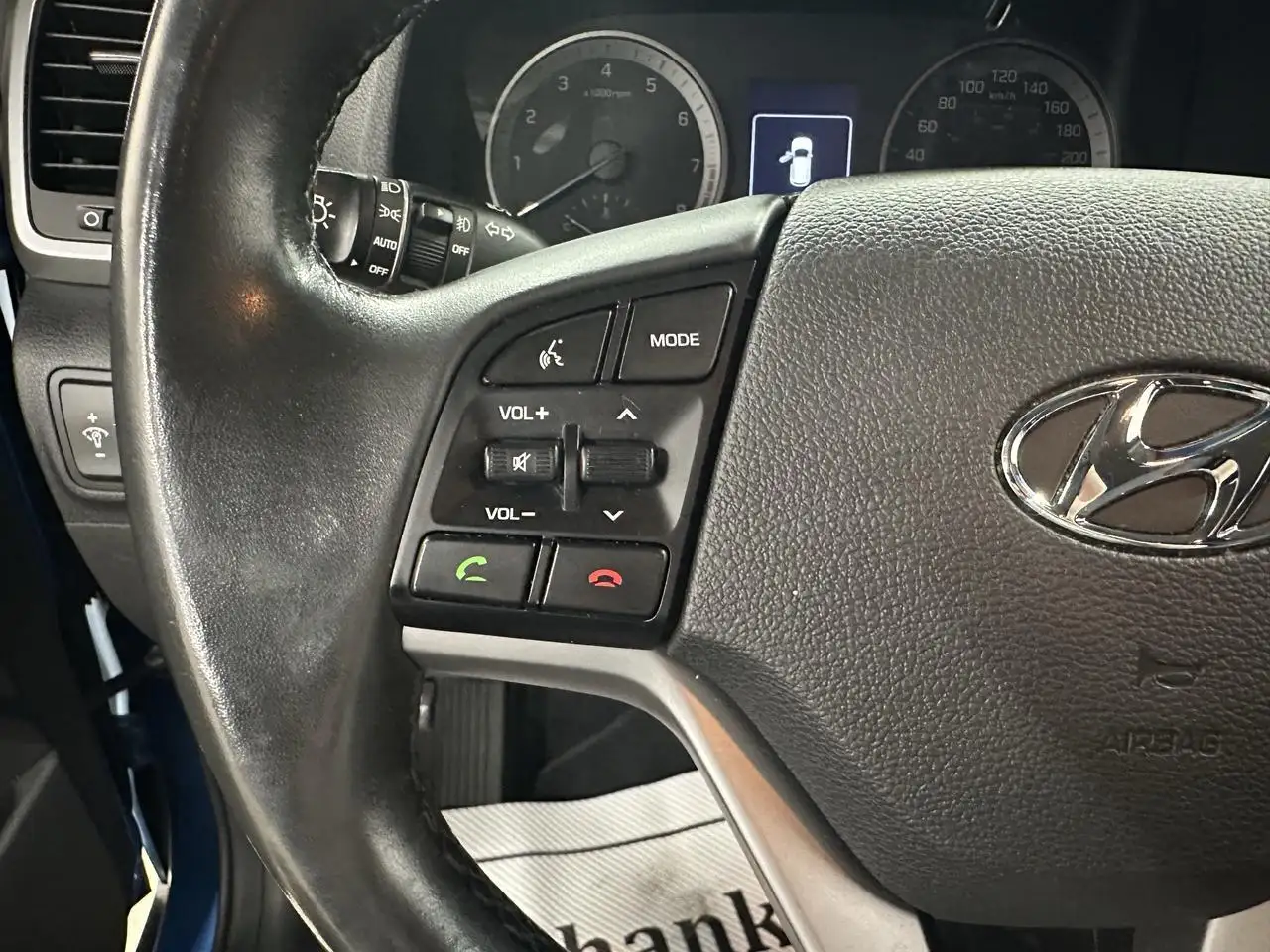 Hyundai TUCSON снимка Hyundai TUCSON