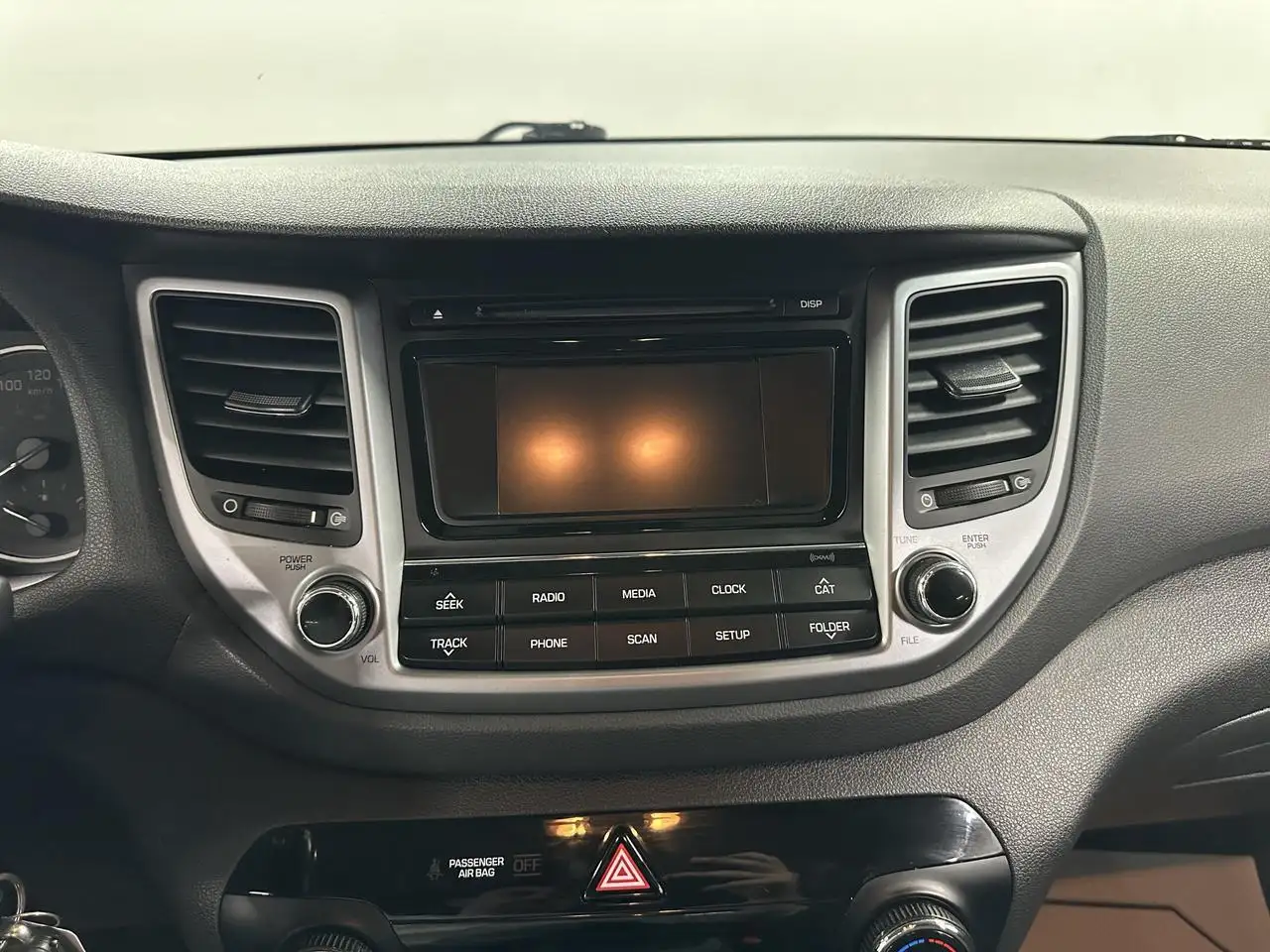 Hyundai TUCSON снимка Hyundai TUCSON