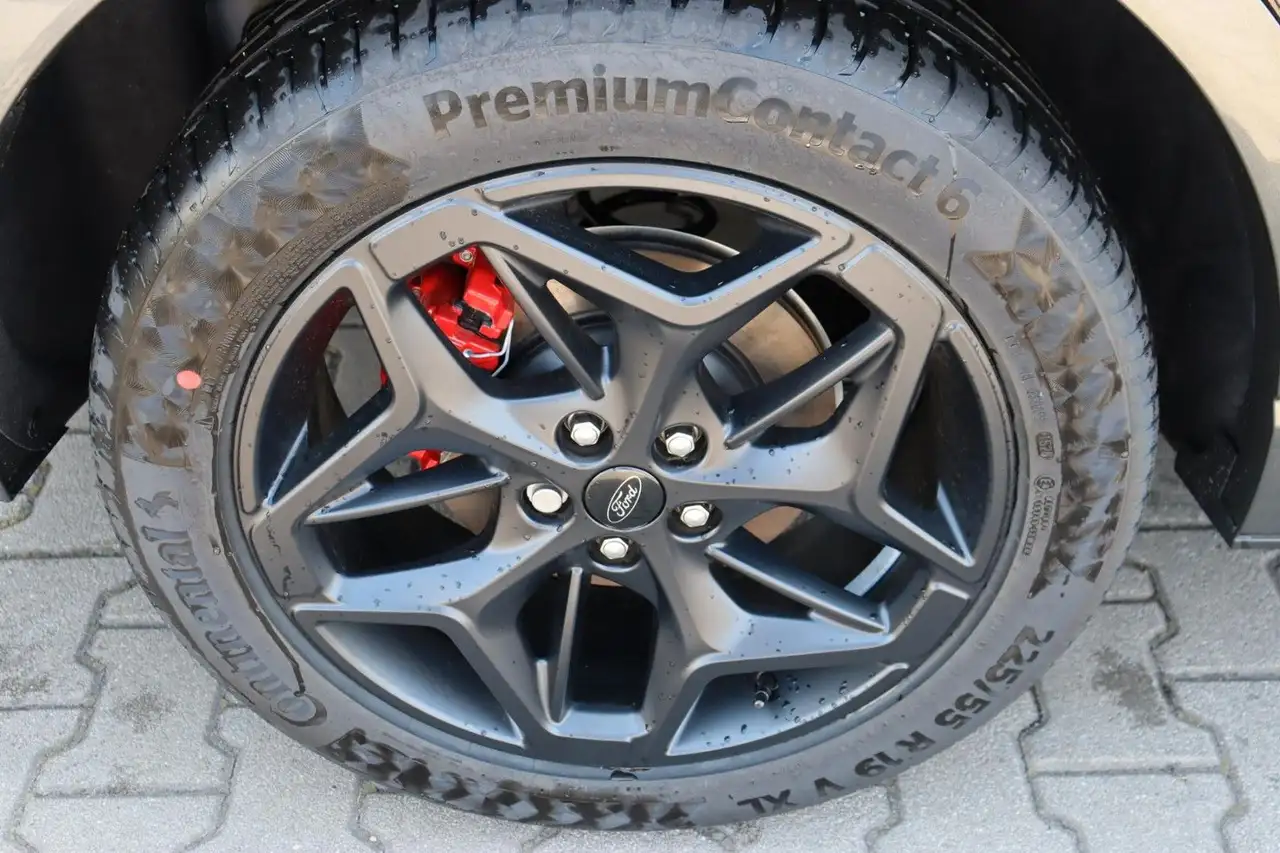 Ford Kuga 2026