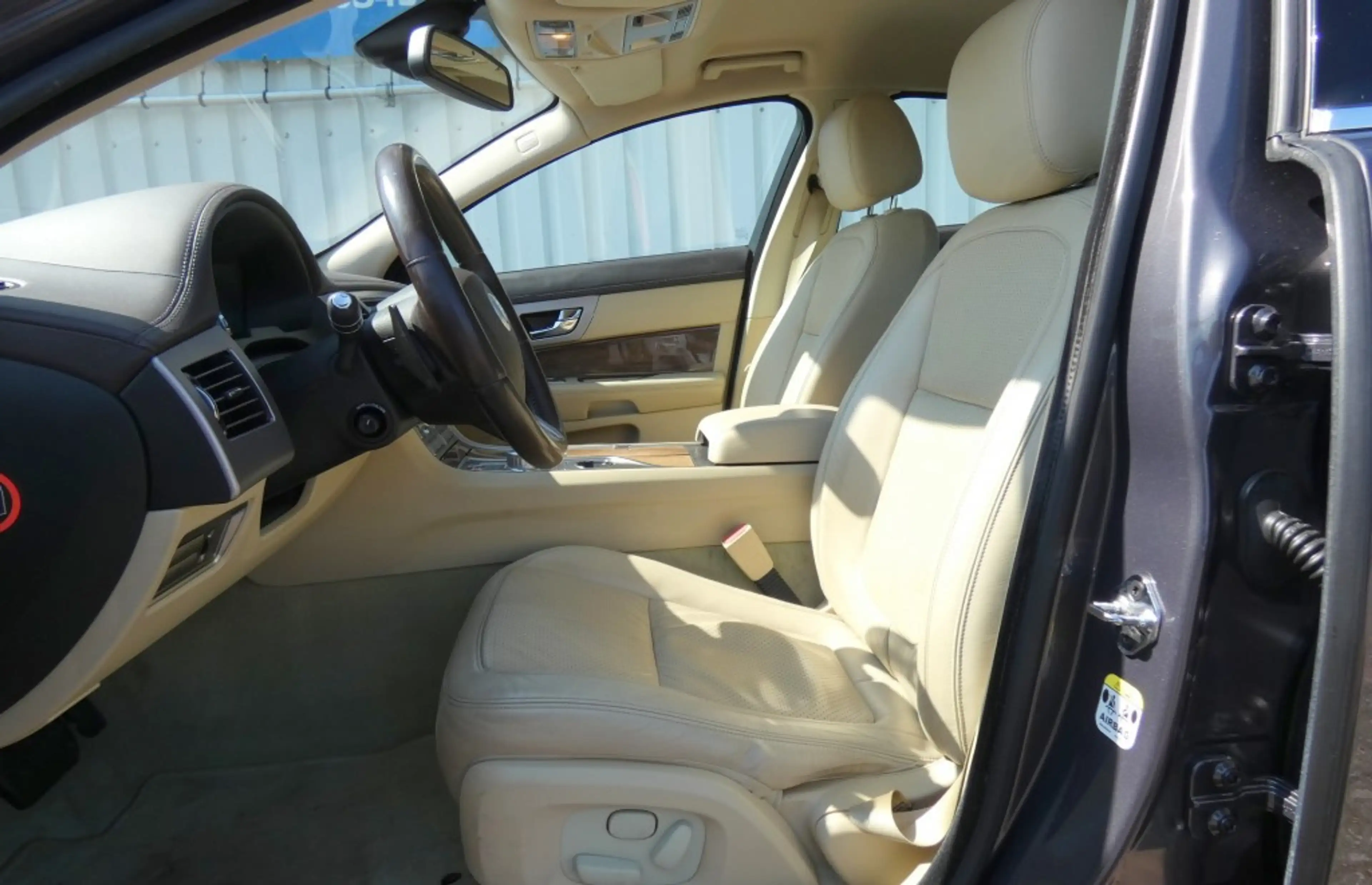 Jaguar XF 4.2 V8 PREMIUM LUXURY,Leer,Navi,Camera,APK 27-1-27 — photo 11