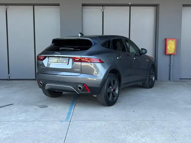 Jaguar E-Pace view 5