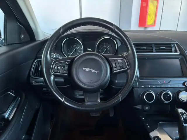 Jaguar E-Pace view 13