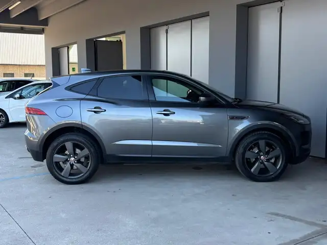 Jaguar E-Pace view 6