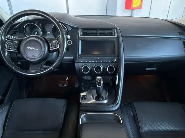 Jaguar E-Pace view 12