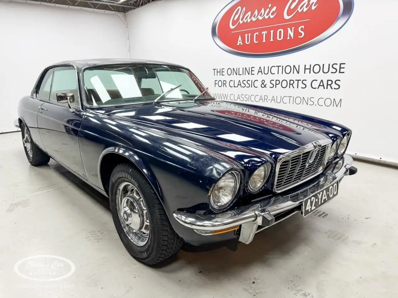 Jaguar XJ