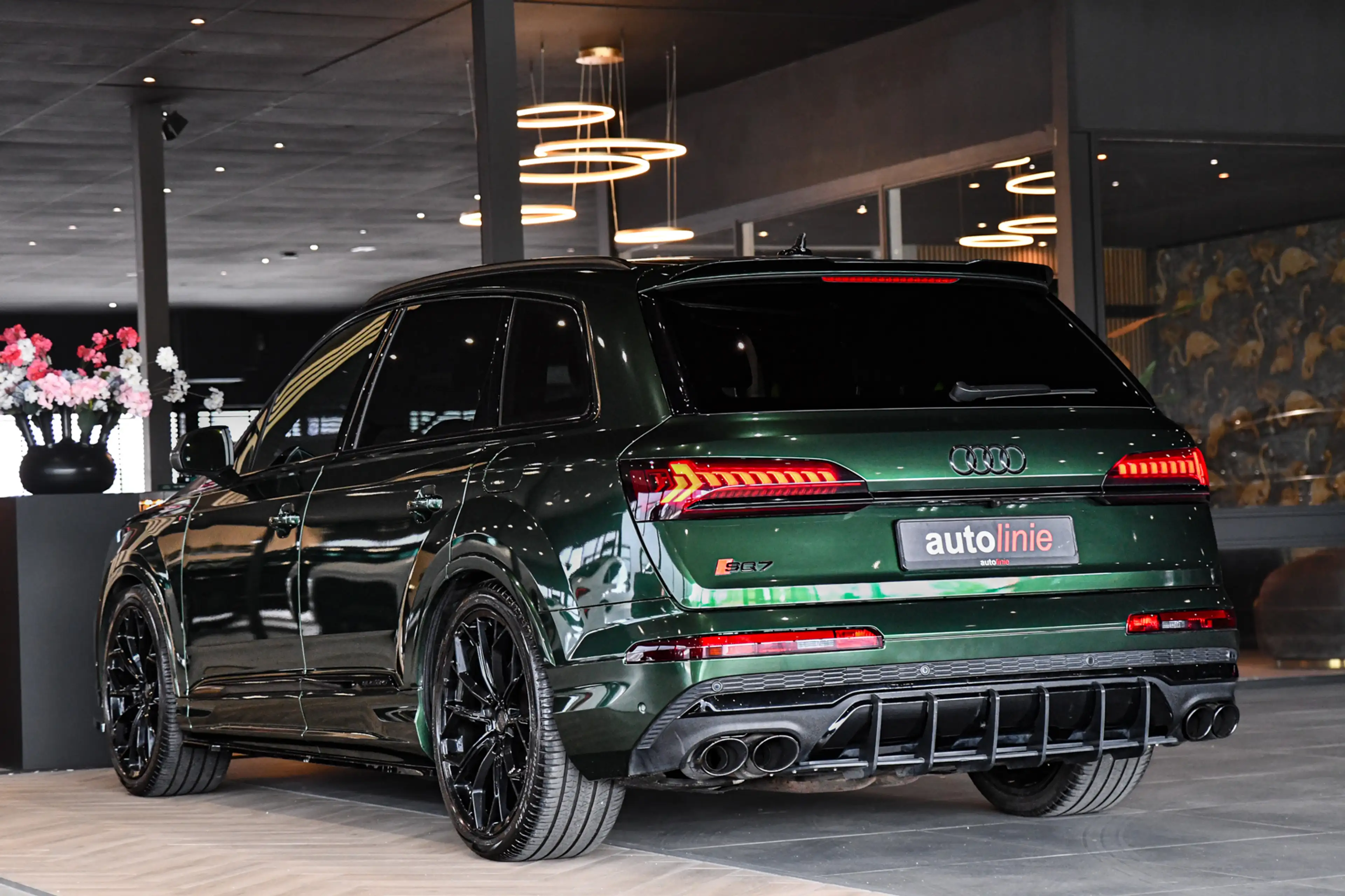 Audi Q7 55 TFSI e quattro S-Line, SQ7 look, Sterrenhemel, — photo 2