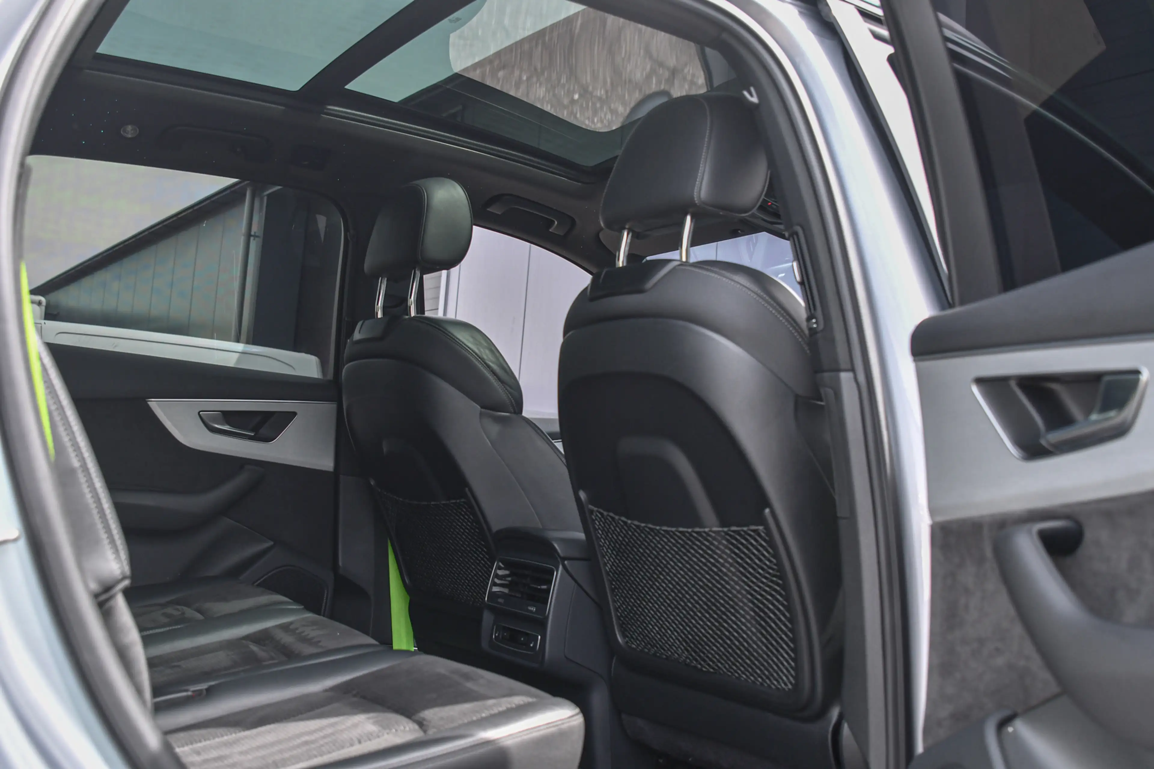 Audi Q7 55 TFSI e quattro S-Line, SQ7 look, Sterrenhemel, — photo 27