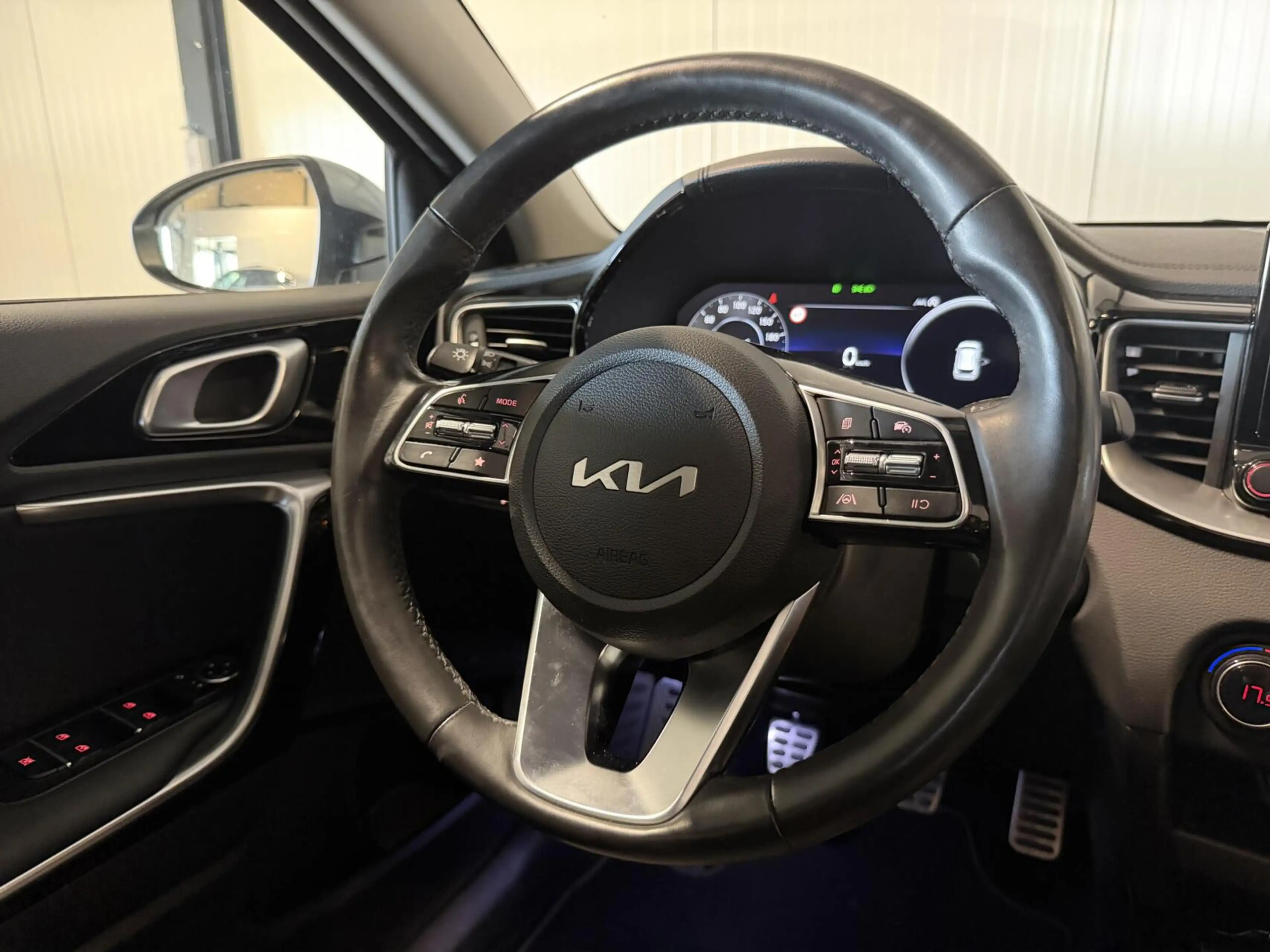 Kia Ceed SW / cee'd SW Sportswagon 1.0 T-GDi ExecutiveLine Pano JBL Camer — photo 7