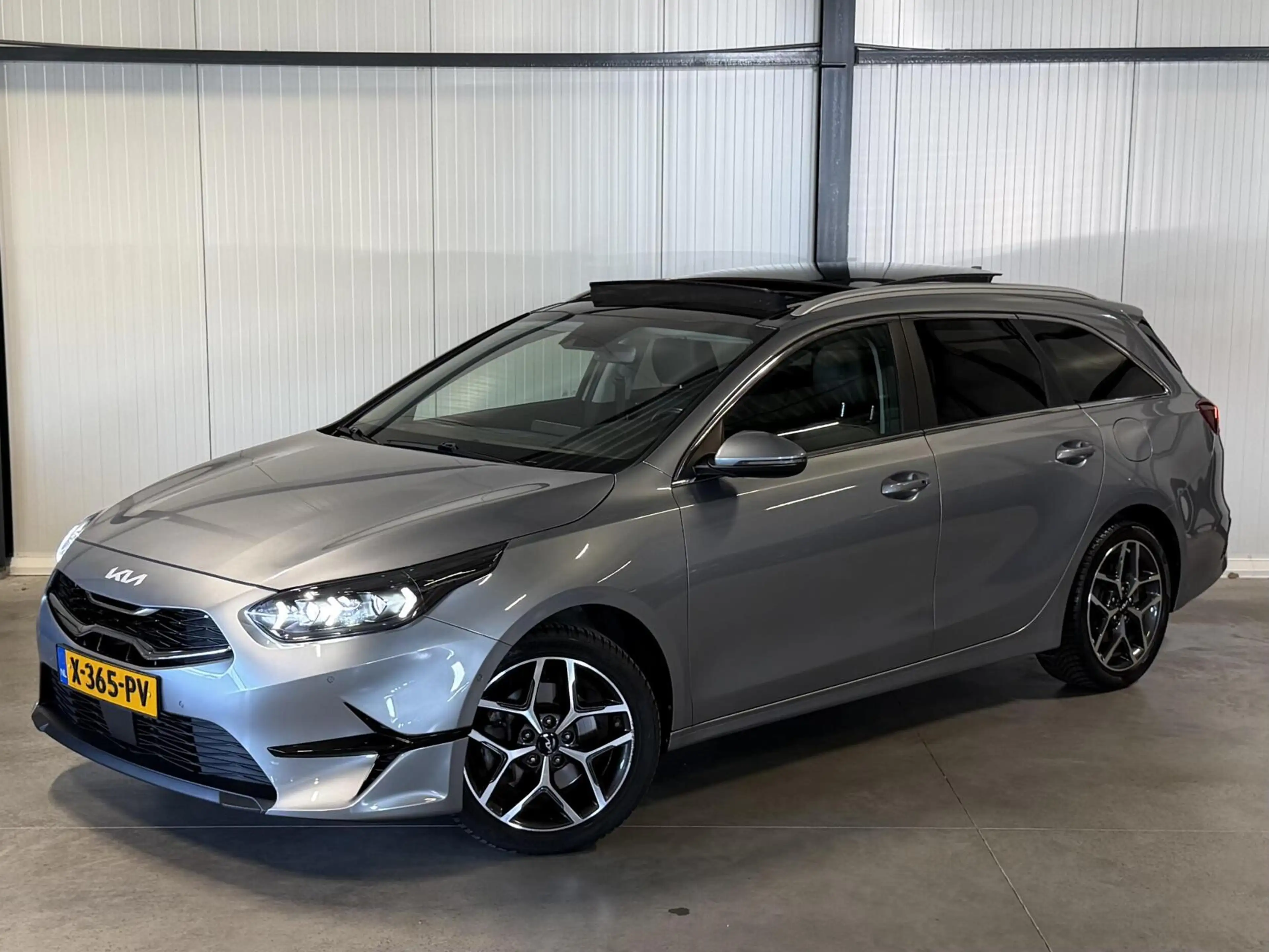 Kia Ceed SW / cee'd SW Sportswagon 1.0 T-GDi ExecutiveLine Pano JBL Camer — photo 4