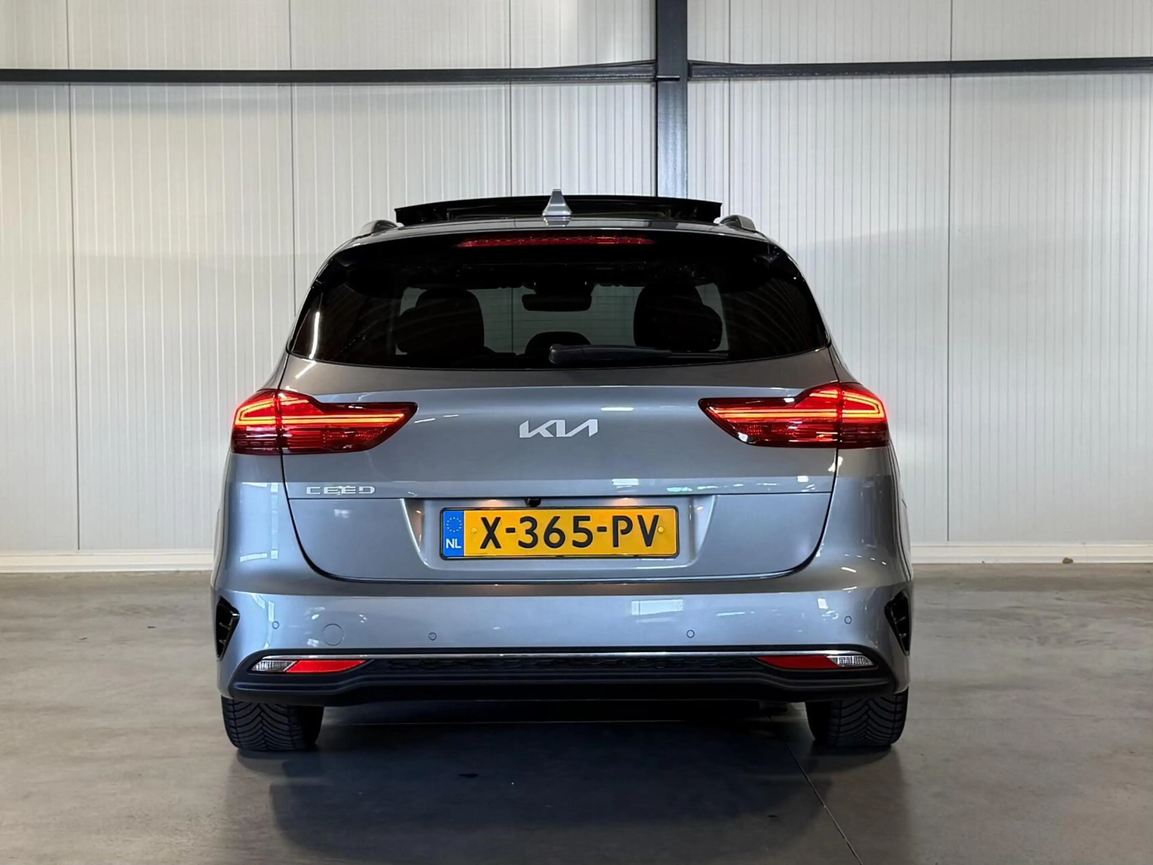 Kia Ceed SW / cee'd SW Sportswagon 1.0 T-GDi ExecutiveLine Pano JBL Camer — photo 21