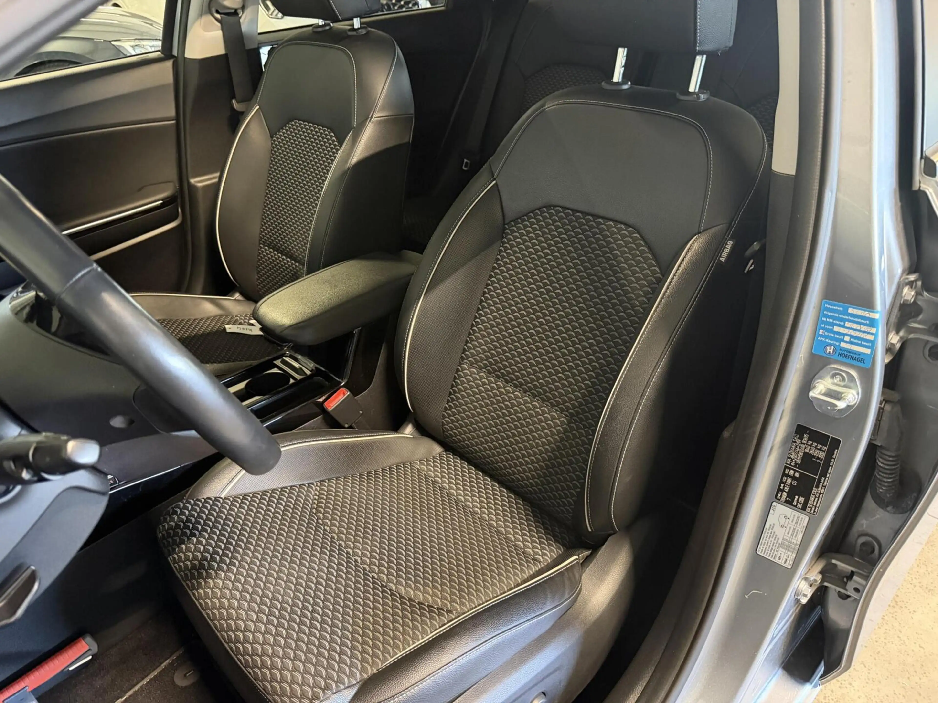 Kia Ceed SW / cee'd SW Sportswagon 1.0 T-GDi ExecutiveLine Pano JBL Camer — photo 13