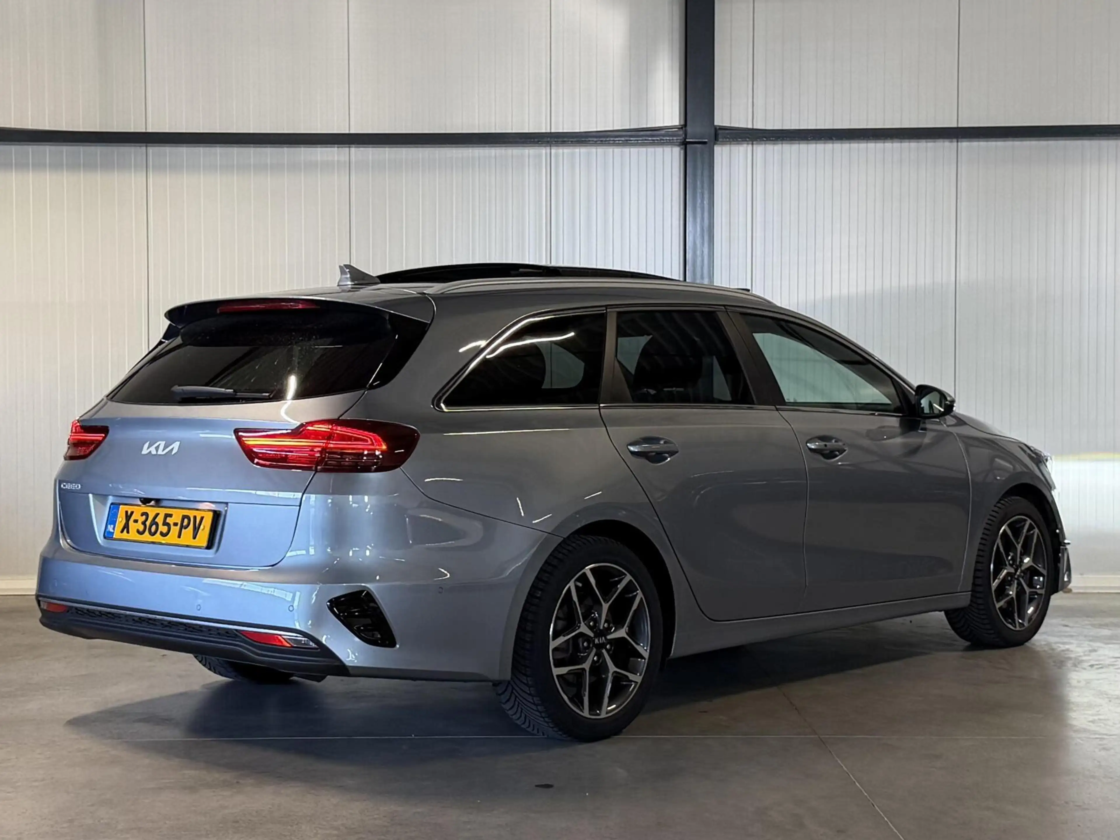 Kia Ceed SW / cee'd SW Sportswagon 1.0 T-GDi ExecutiveLine Pano JBL Camer — photo 27