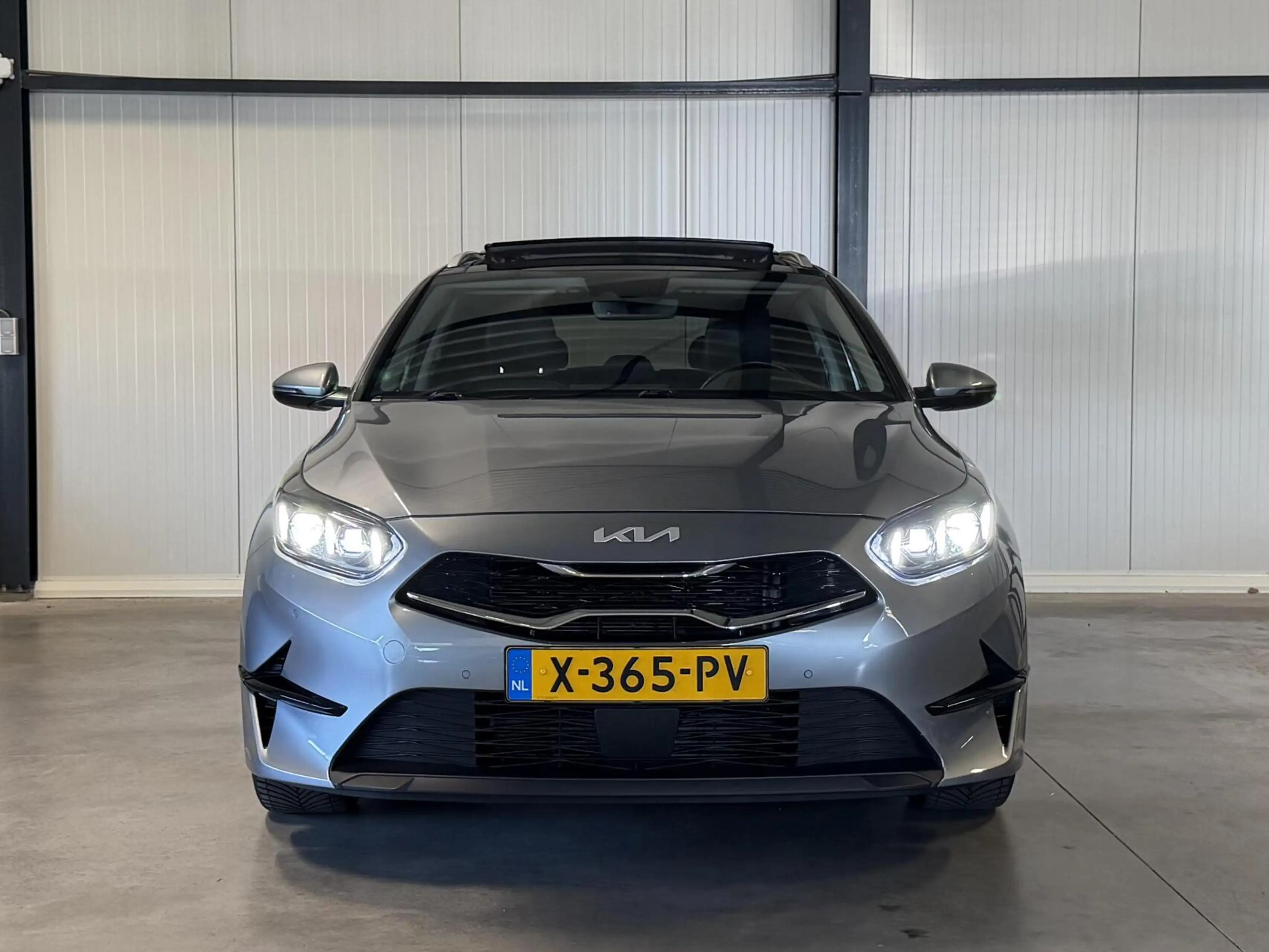 Kia Ceed SW / cee'd SW Sportswagon 1.0 T-GDi ExecutiveLine Pano JBL Camer — photo 20