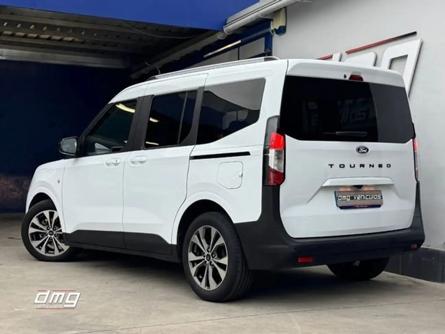 Ford Tourneo Courier 1.0 Ecoboost Active Aut. Blanco - 2