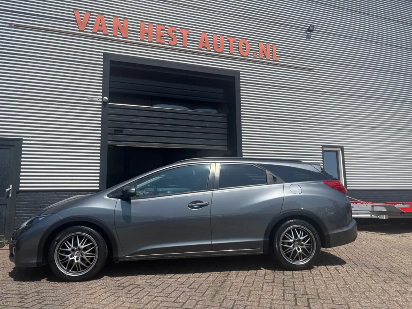 Honda Civic Tourer 1.8 Sport Bns Ed. 3 MND GAR | NAVI | CLIMA Gris - 1