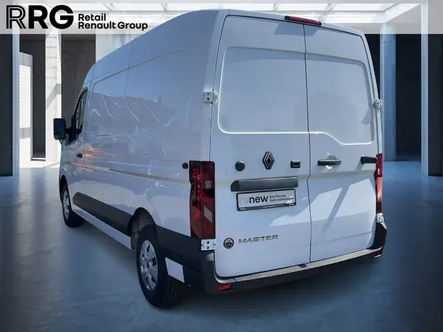 Renault Master view 4