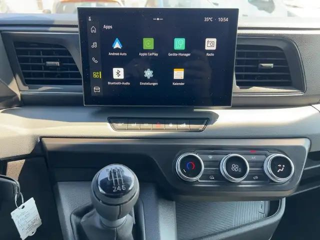 Renault Master view 12