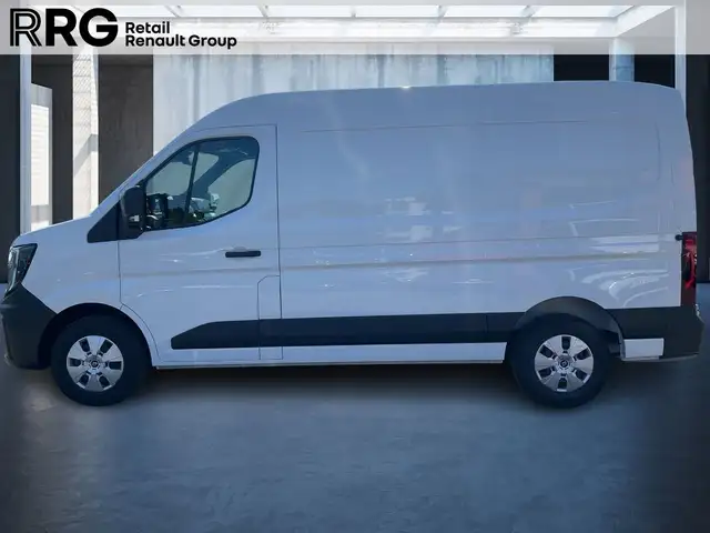 Renault Master view 2
