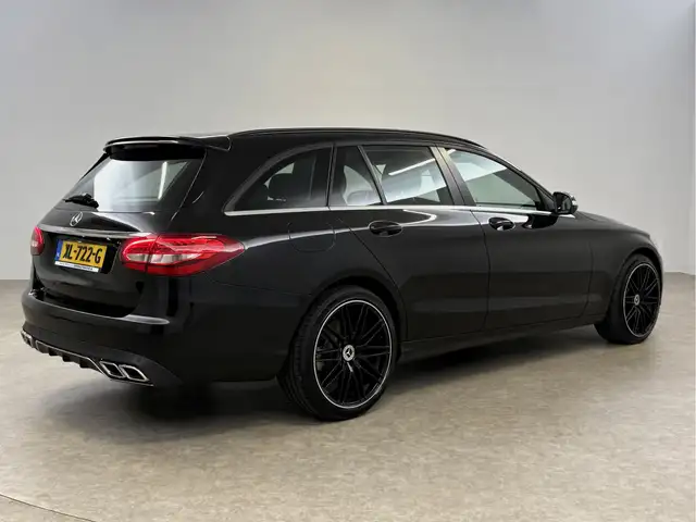 Mercedes-Benz C-Class view 12