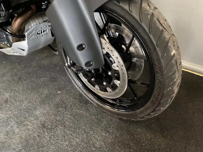 KTM 1050 Adventure - foto 3