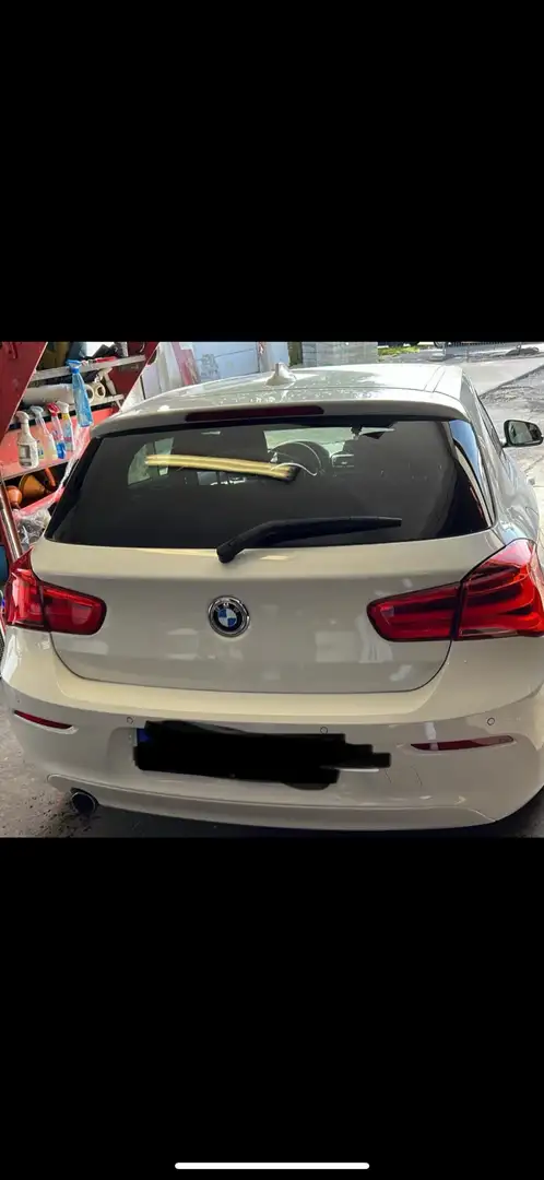 BMW 118 BMW 118D (F21) - Baujahr 2016 Juni Weiß - 2