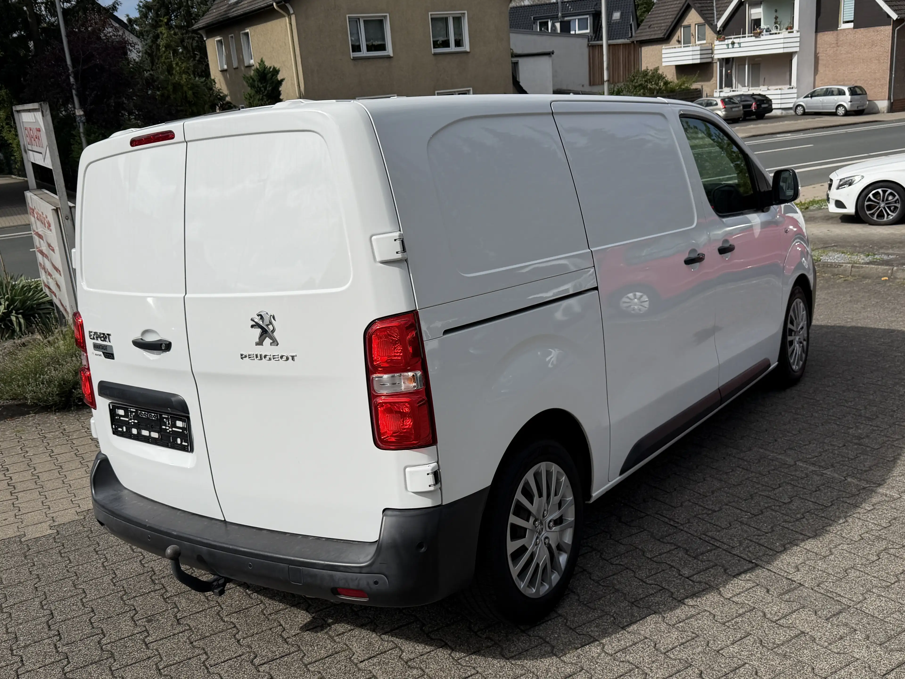 Peugeot Expert Premium ~Klima~AHK~Rückfahkam~ — photo 7