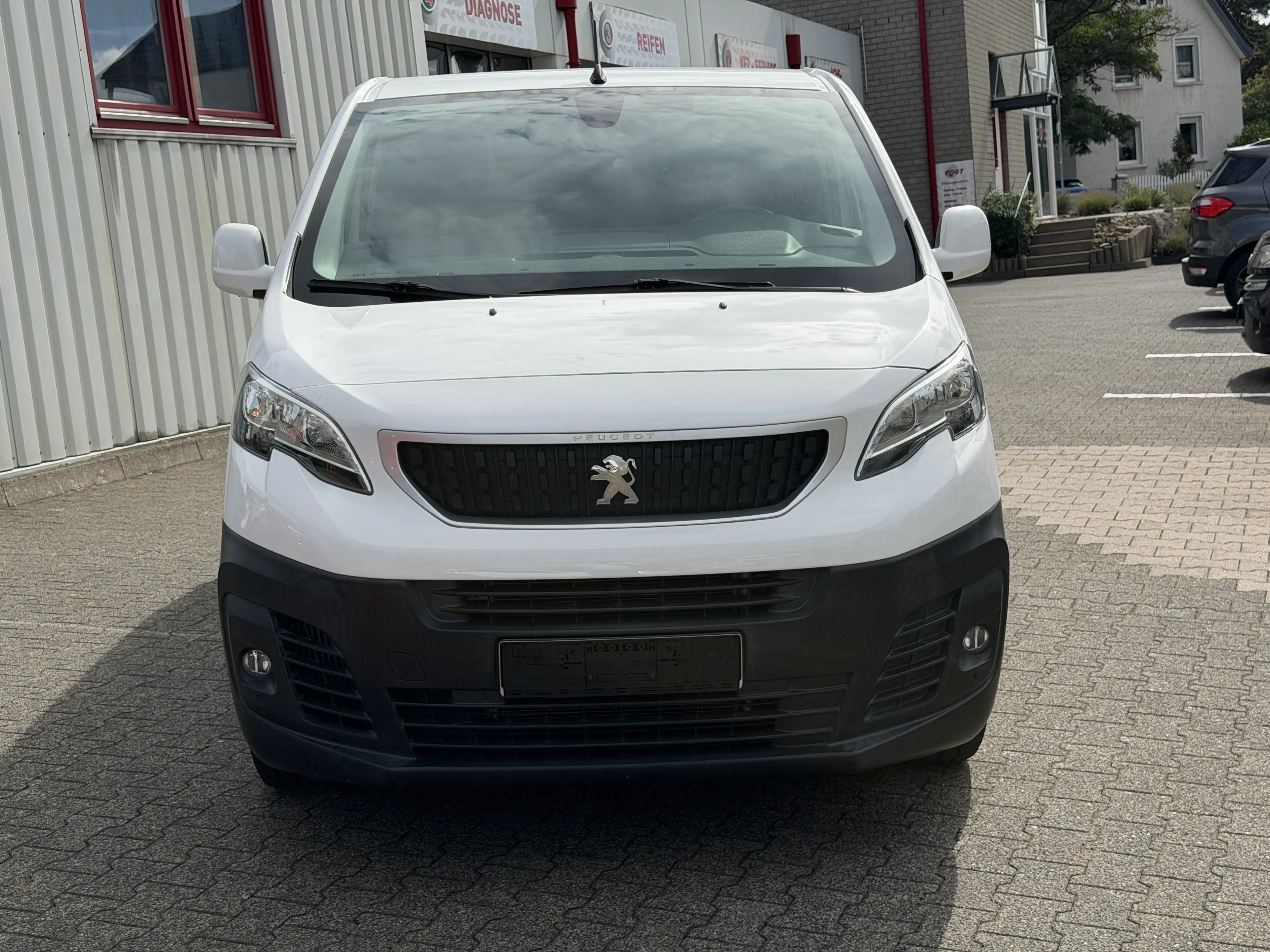 Peugeot Expert Premium ~Klima~AHK~Rückfahkam~ — photo 3
