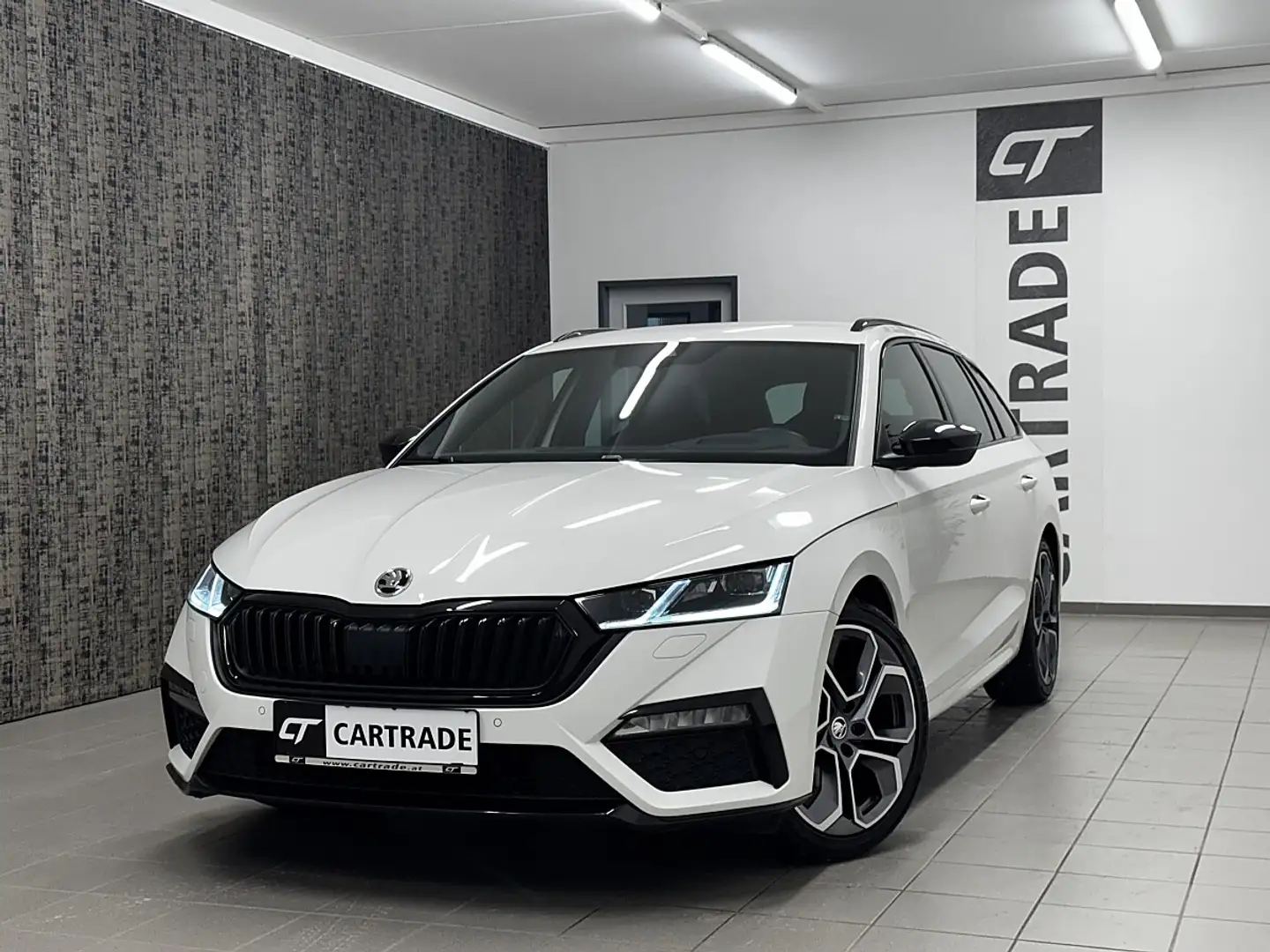 Skoda Octavia 2.0 TDI DPF RS 4x4 / LED/ ACC/ HEAD UP D./ NAVI... Weiß - 1
