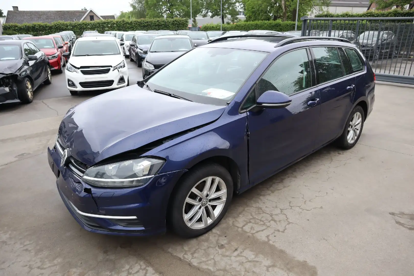 Volkswagen Golf 1.0 Benz Blauw - 1
