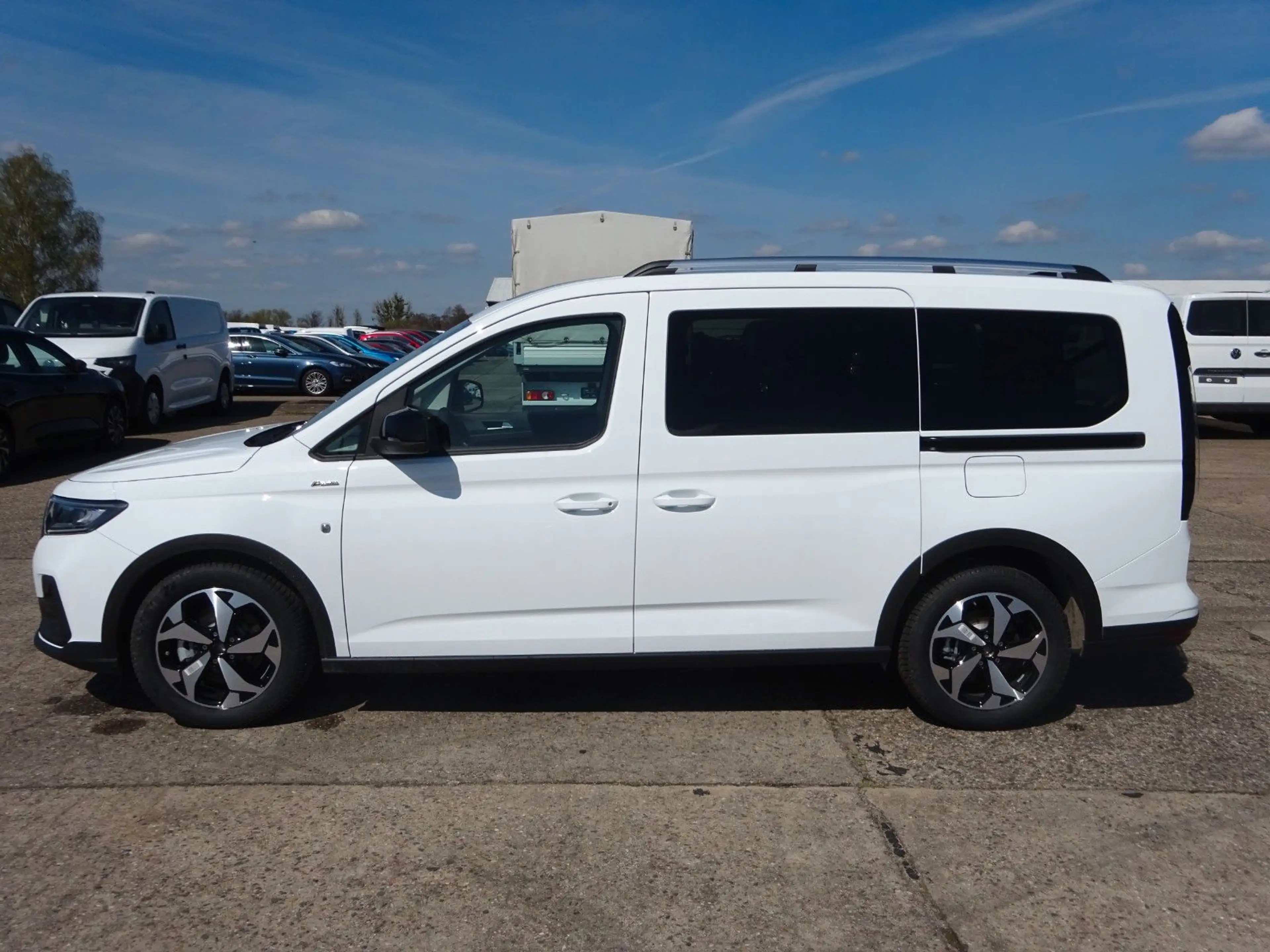 Ford Grand Tourneo Connect Active AWD Stdhz AHK  Pano — photo 2