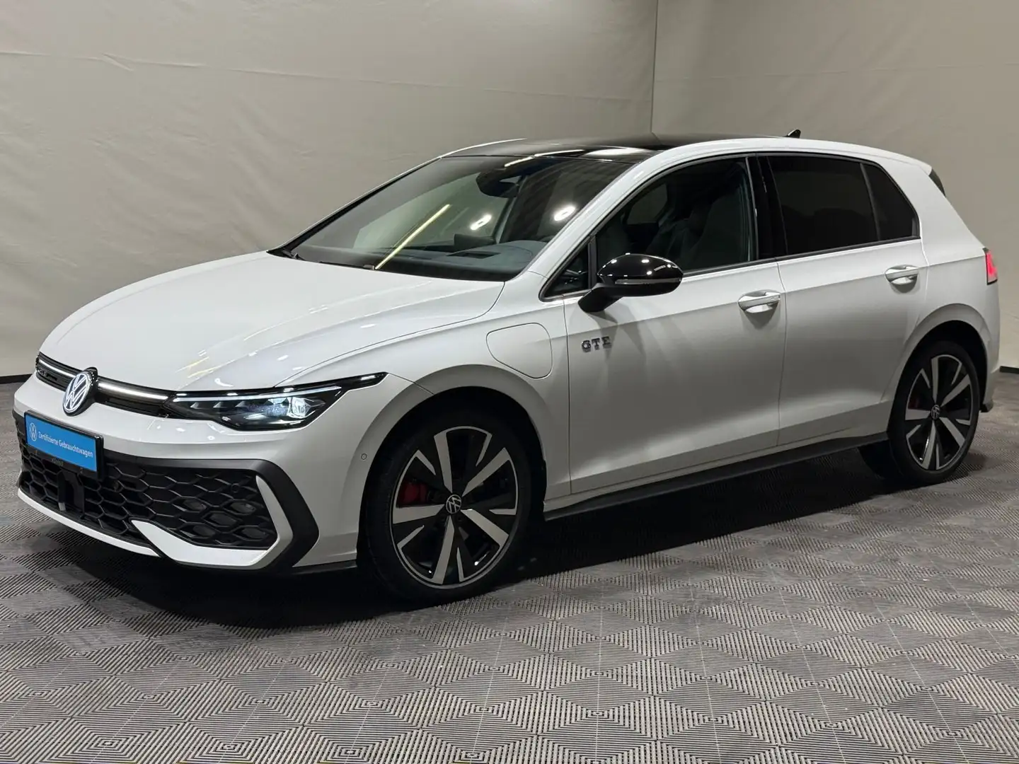 Volkswagen Golf GTE GTE | MATRIX NAVI PANO LEDER AHK ACC DCC Weiß - 2