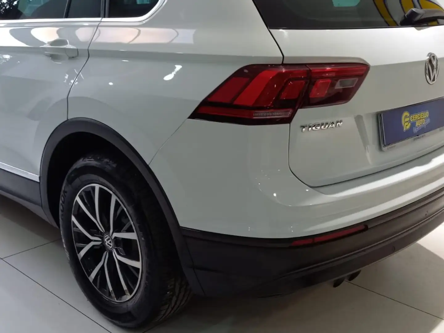 Volkswagen Tiguan 2.0 TDI SCR DSG Advanced BlueMotion Technology Bianco - 2