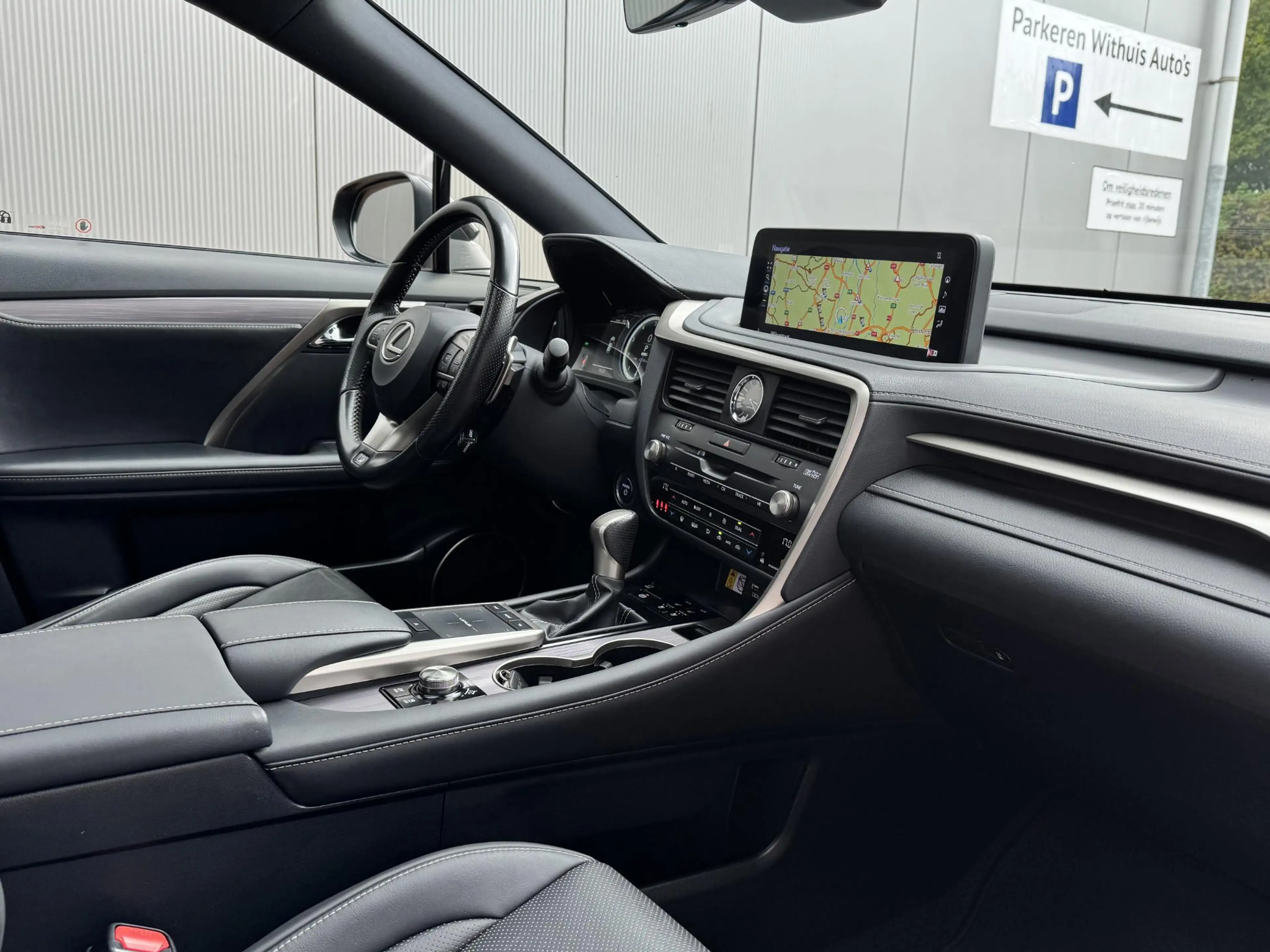 Lexus RX 450h AWD F Sport (full Lexus dealer) 1st Owner (Margin — photo 11