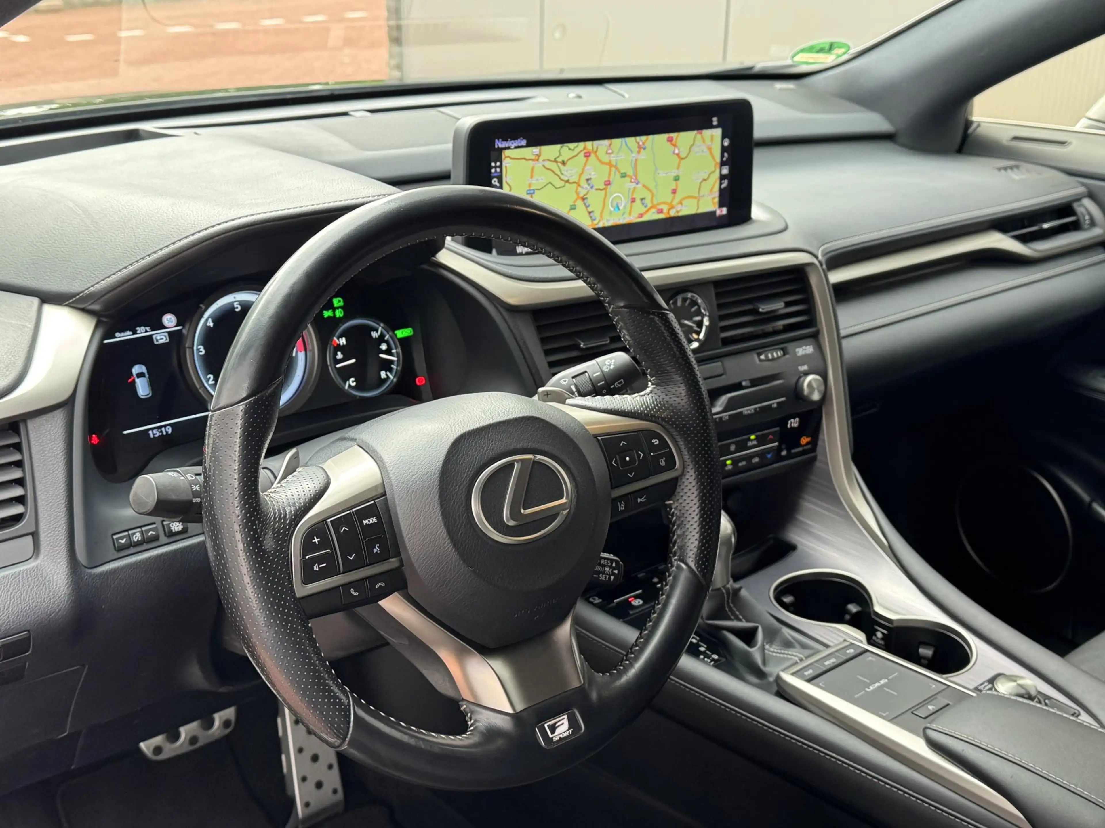 Lexus RX 450h AWD F Sport (full Lexus dealer) 1st Owner (Margin — photo 2