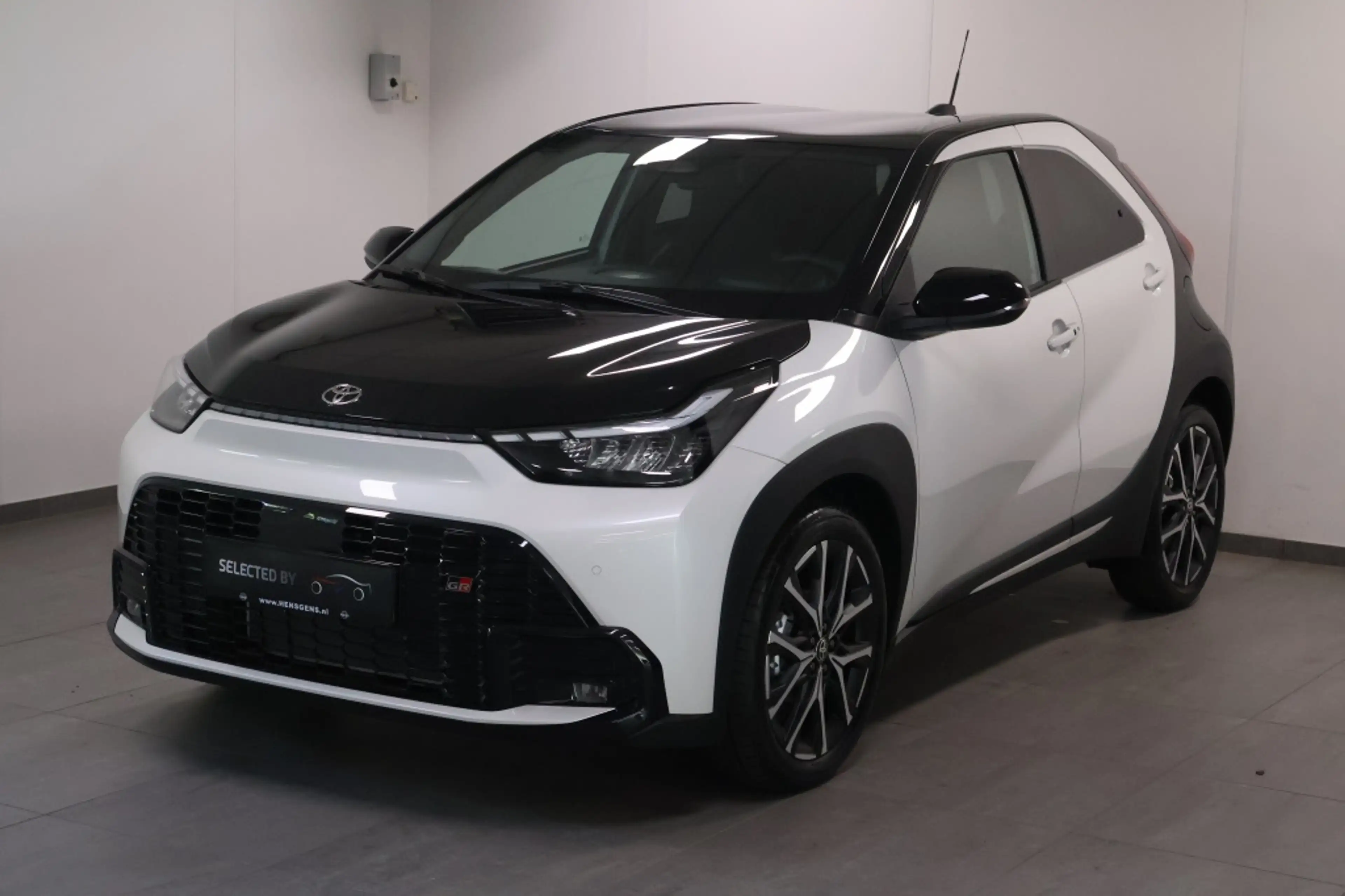 Toyota Aygo X Hybrid 115 GR Sport | € 2.000 Voordeel