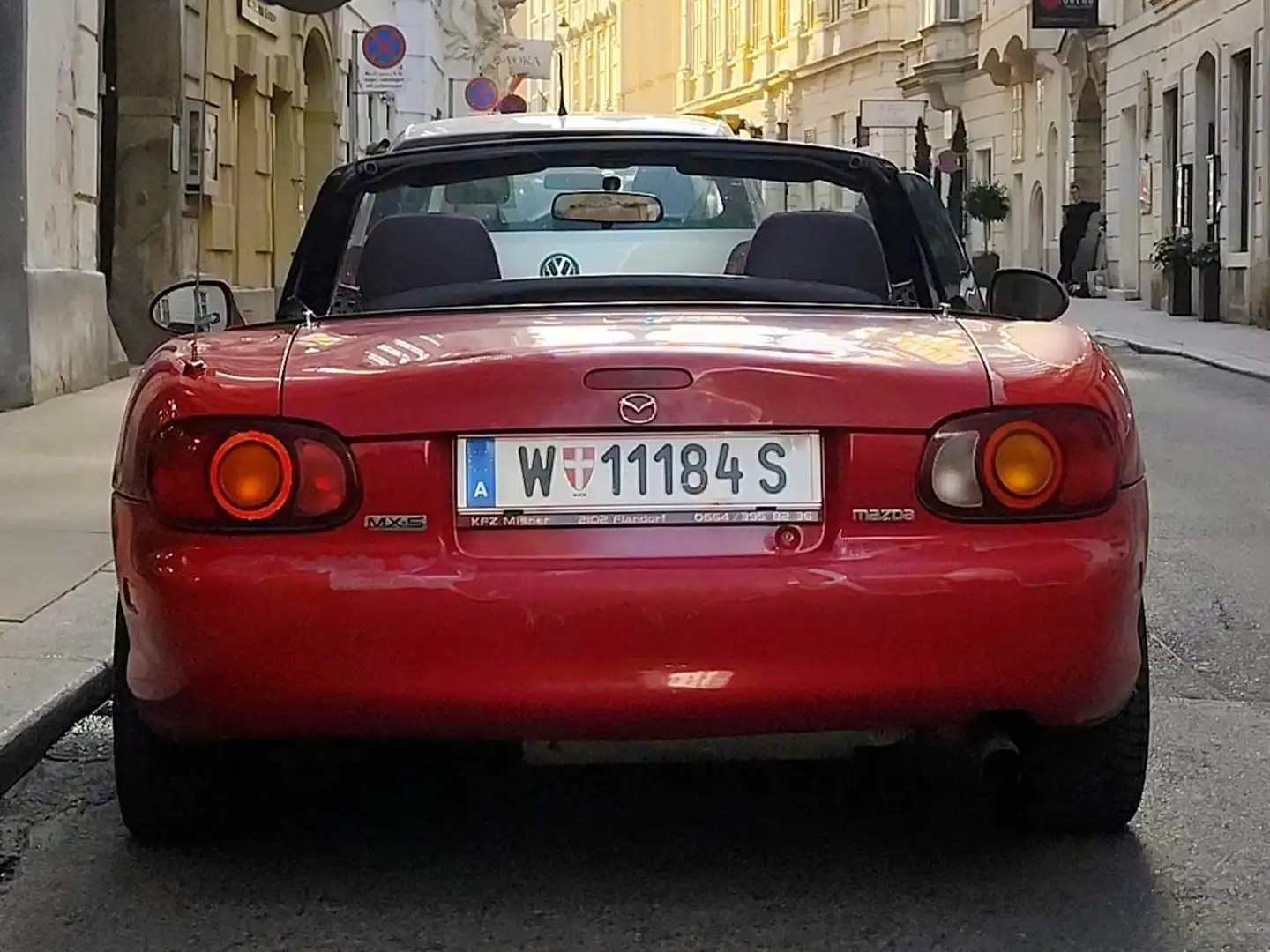 Mazda MX-5 MX-5 1,6i-16V Rot - 1