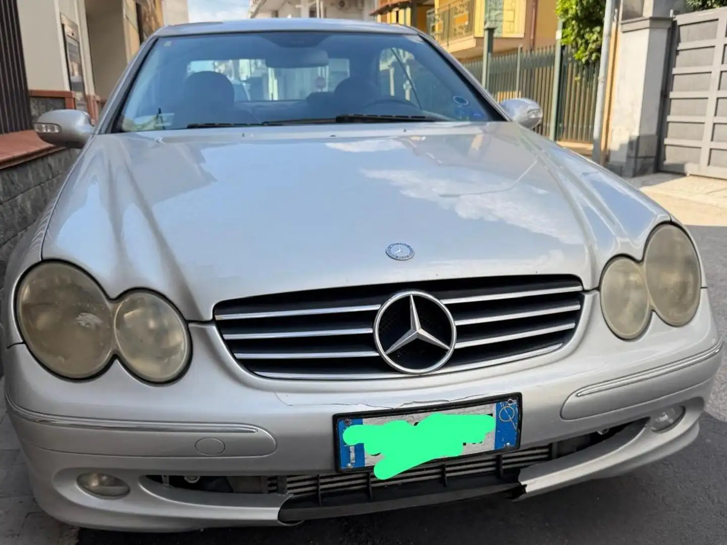 Mercedes-Benz CLK 270 Avantgarde Stříbrná - 1