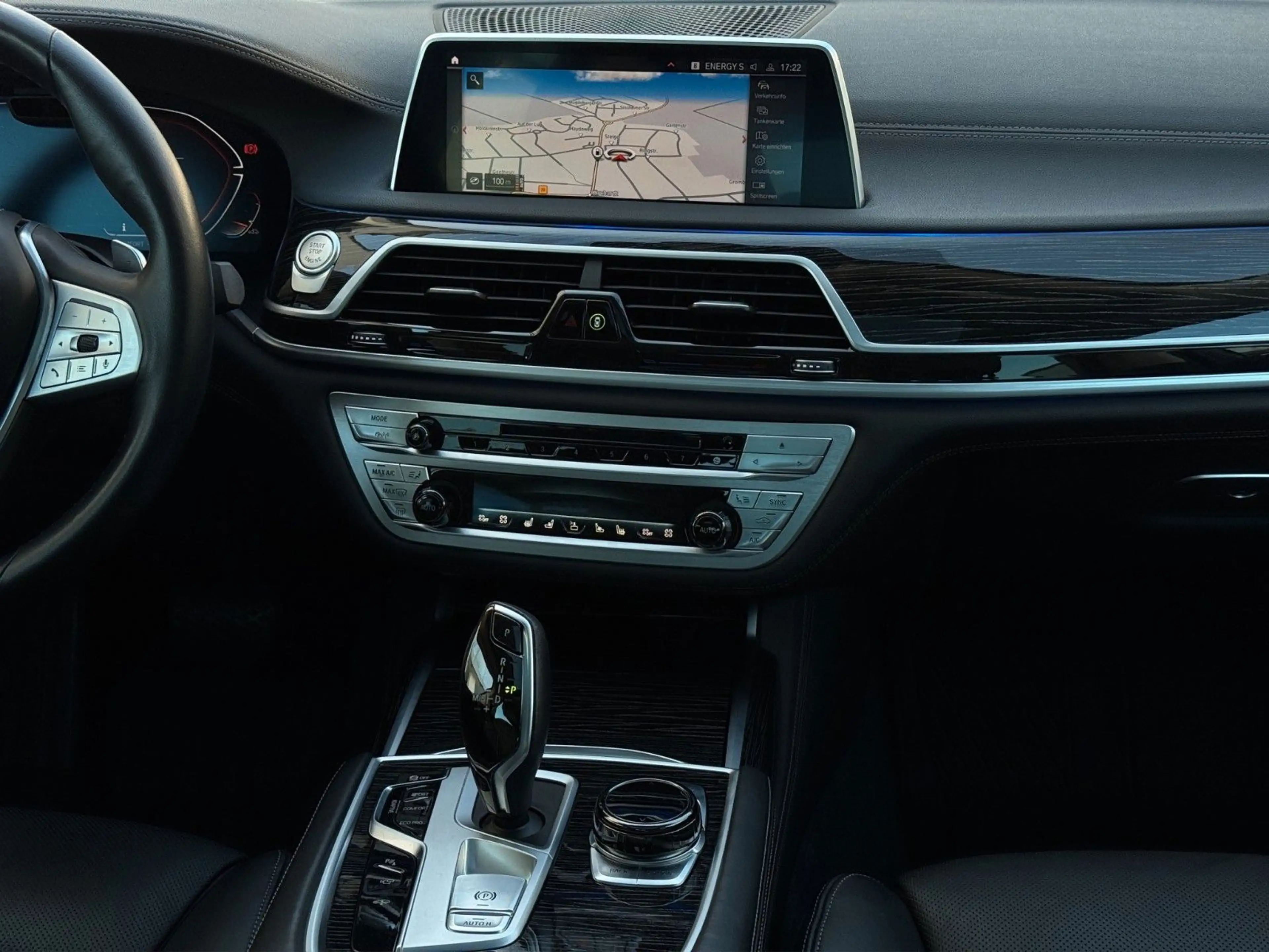 BMW 740 d xDrive Laser|Massage|Standheizung|H&K|PANO — photo 10