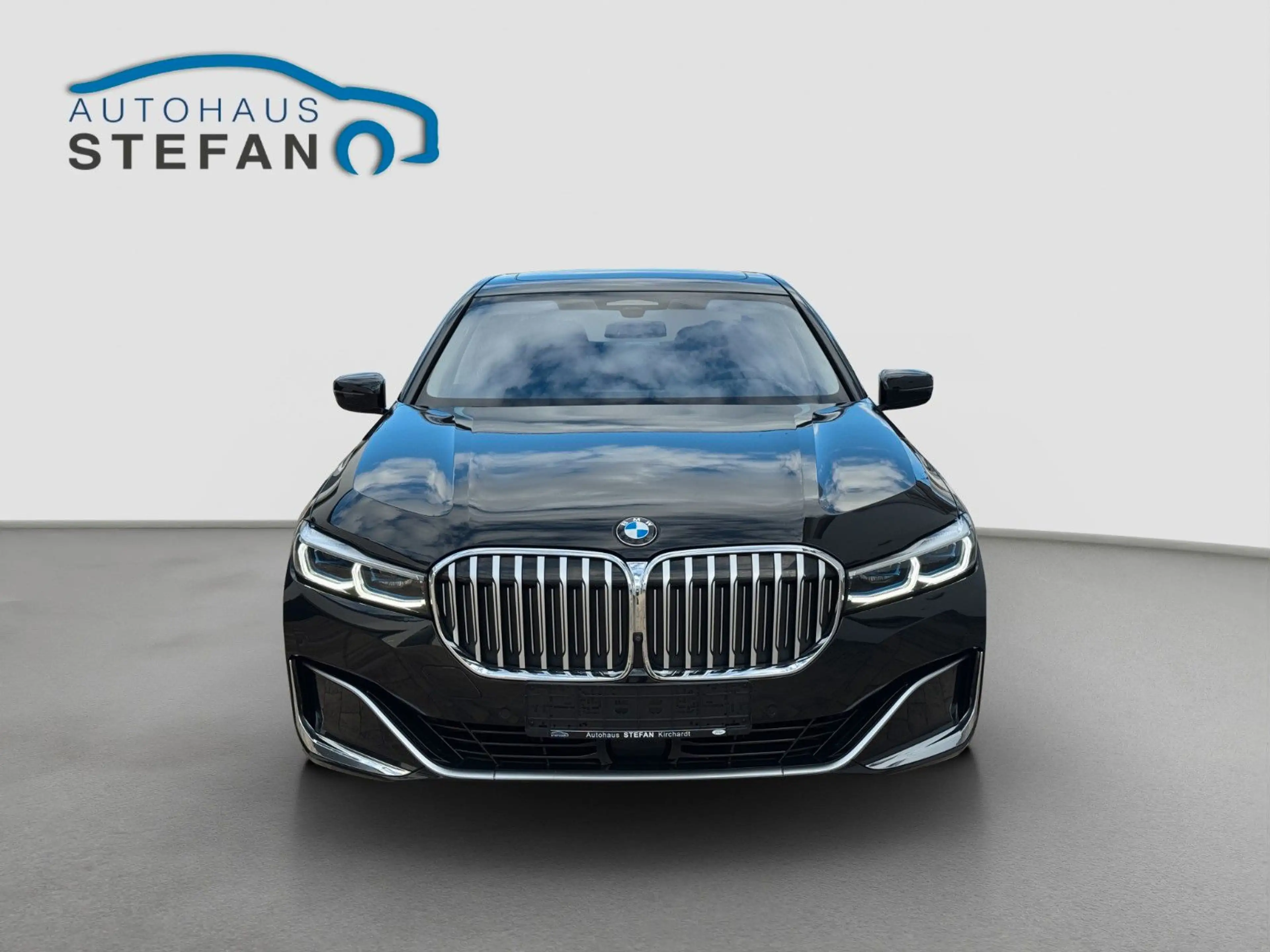 BMW 740 d xDrive Laser|Massage|Standheizung|H&K|PANO — photo 5