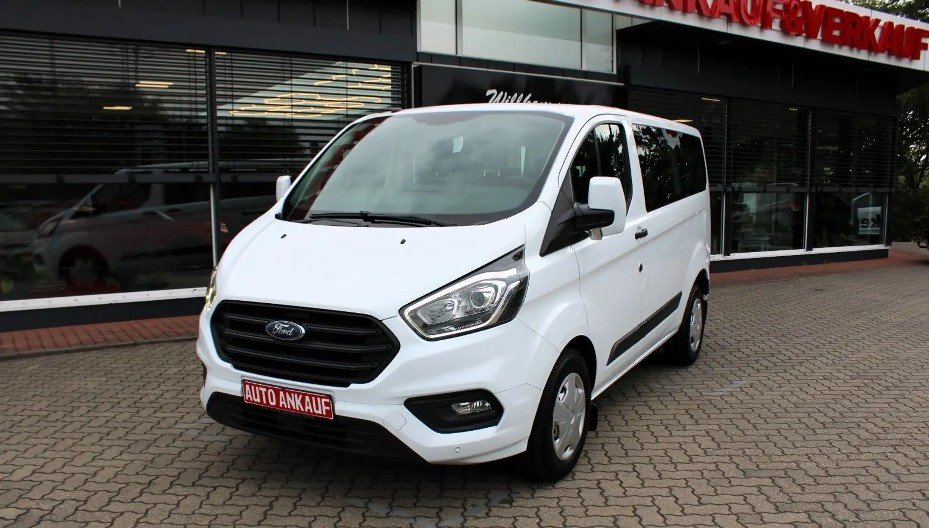 Ford Transit Custom L1H1 9-Sitzer Navi Tempomat Weiß - 2