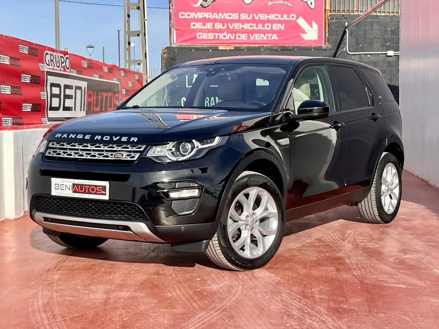 Land Rover Discovery Sport 2.0TD4 HSE 4x4 Aut. 180 Negro - 1