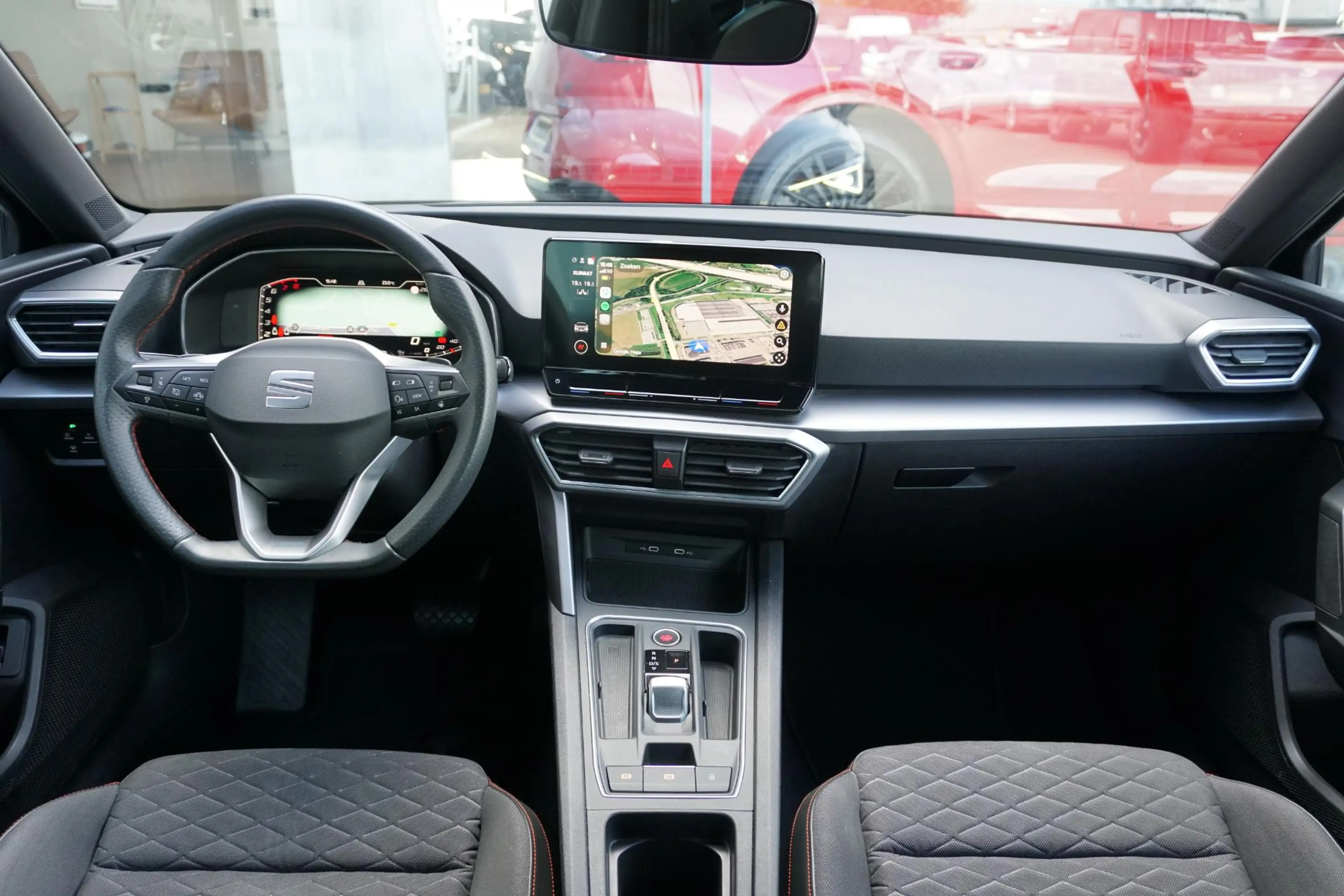 SEAT Leon Sportstourer 1.5 eTSI FR Business Intense * DEALER — photo 4