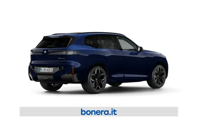 BMW X5 view 2