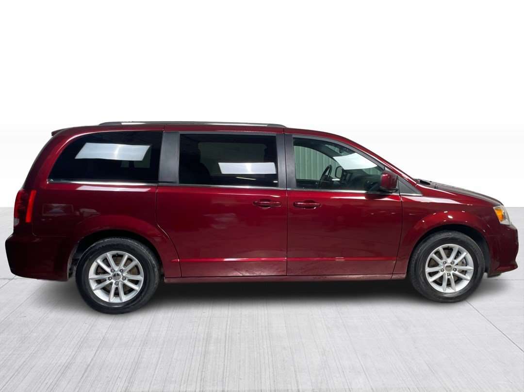 2020 Dodge Grand Caravan Premium Plus Stow N'Go Mags Cuir — снимка 1