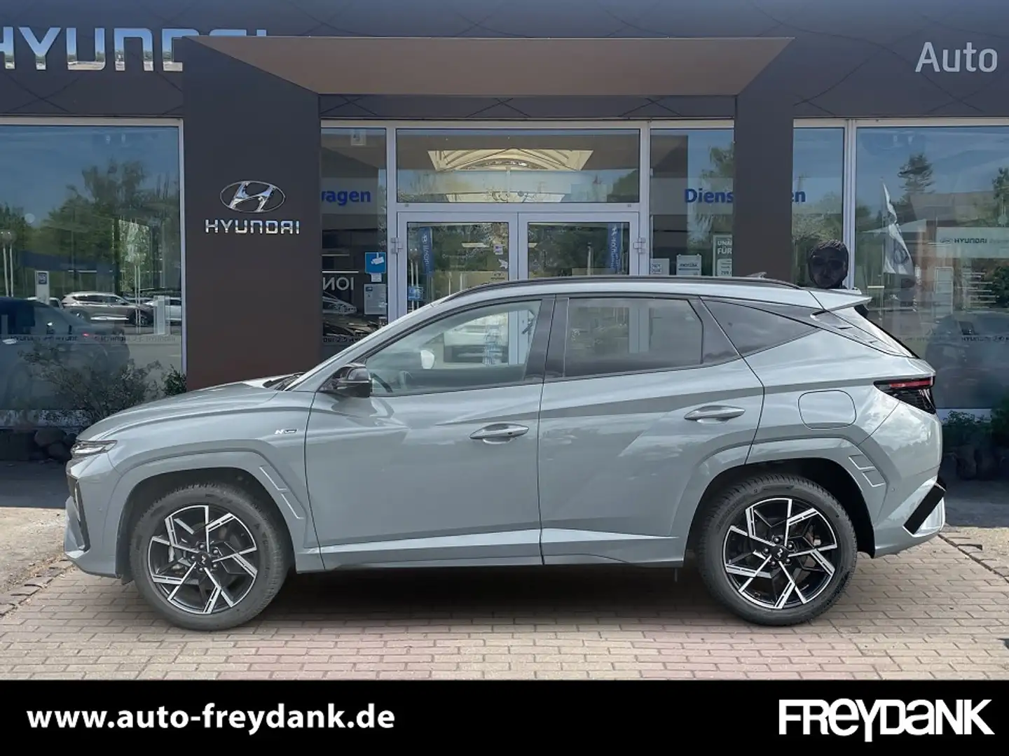 Hyundai TUCSON FL HEV 1.6 T-GDi (215 PS) 6-AT 2WD N LINE Sitz-Pak Grau - 2