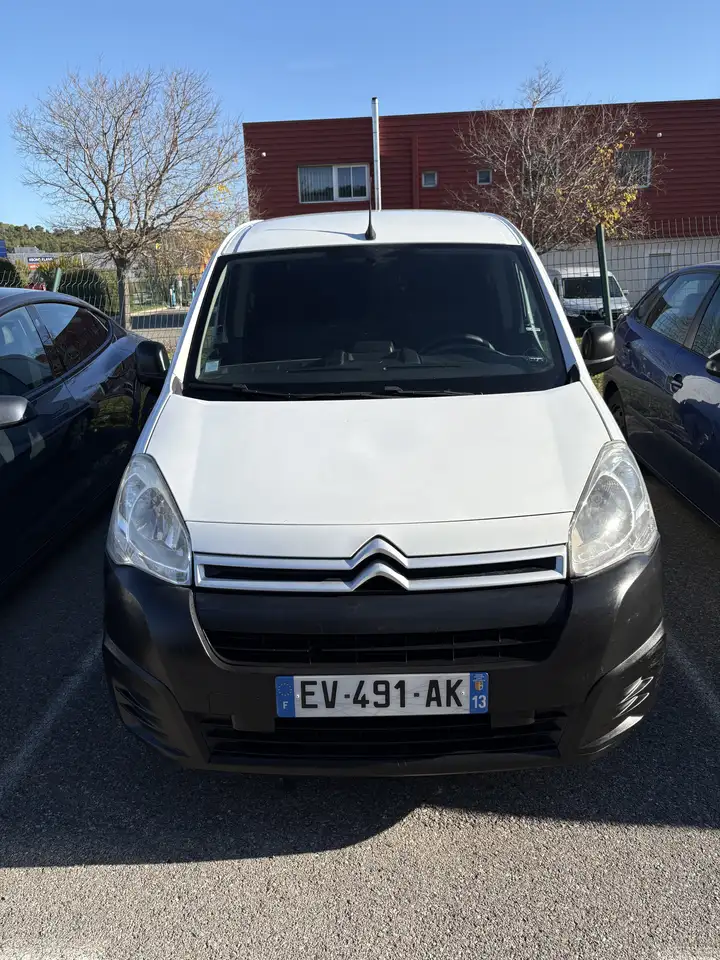 Citroen Berlingo CAB APPROFONDIE XL BLUEHDi 100 CONFORT